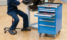 Materialschränke und Schubladenschränke