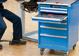 Materialschränke und Schubladenschränke